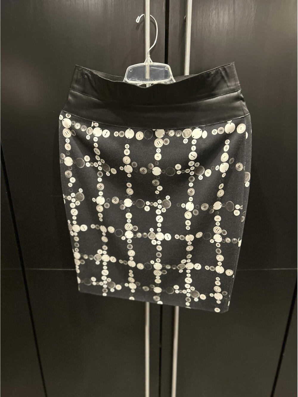AKRIS PUNTO size 8 Skirt